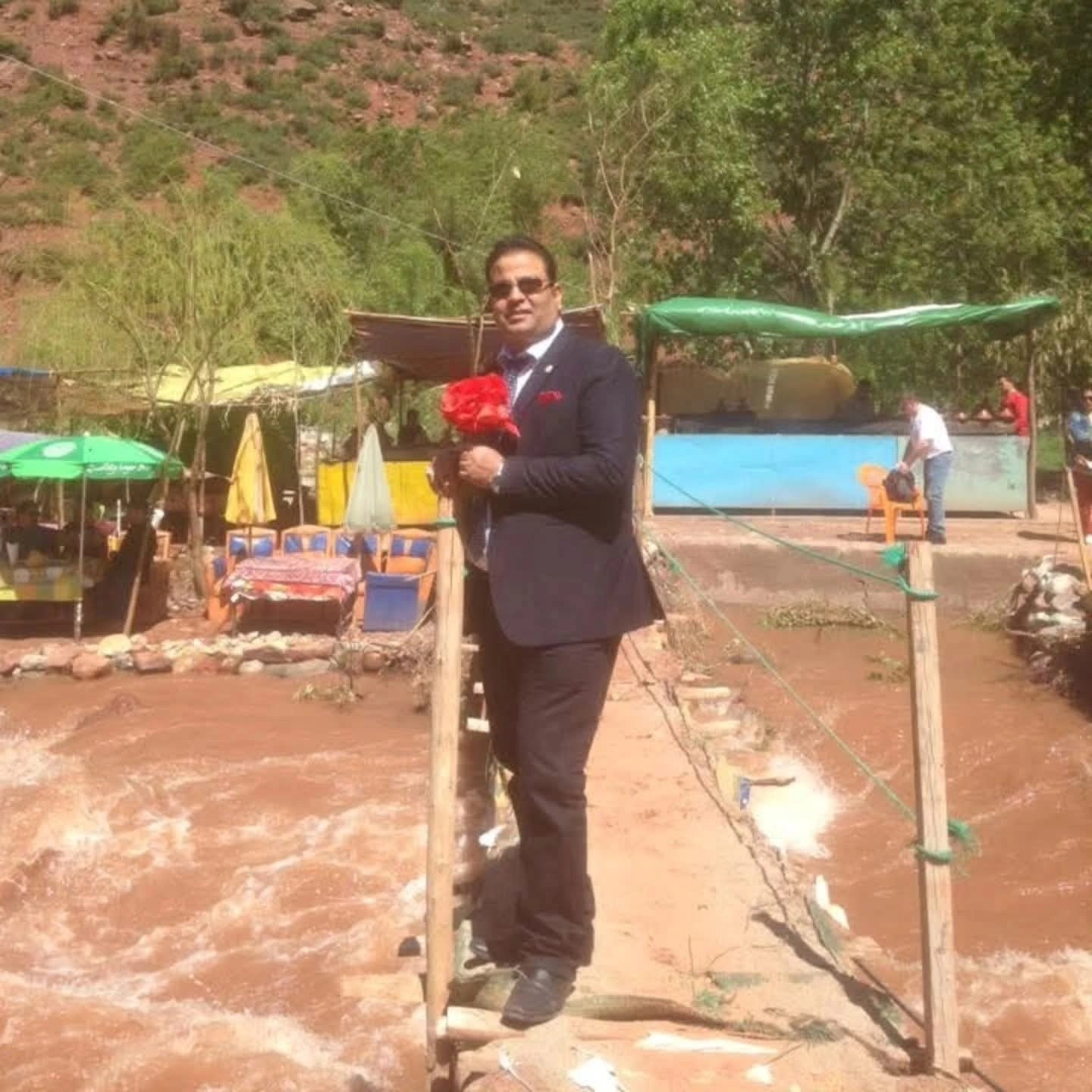 صورة 70 - حمدي قنديل