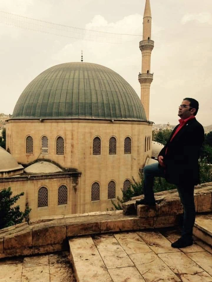 صورة 73 - حمدي قنديل