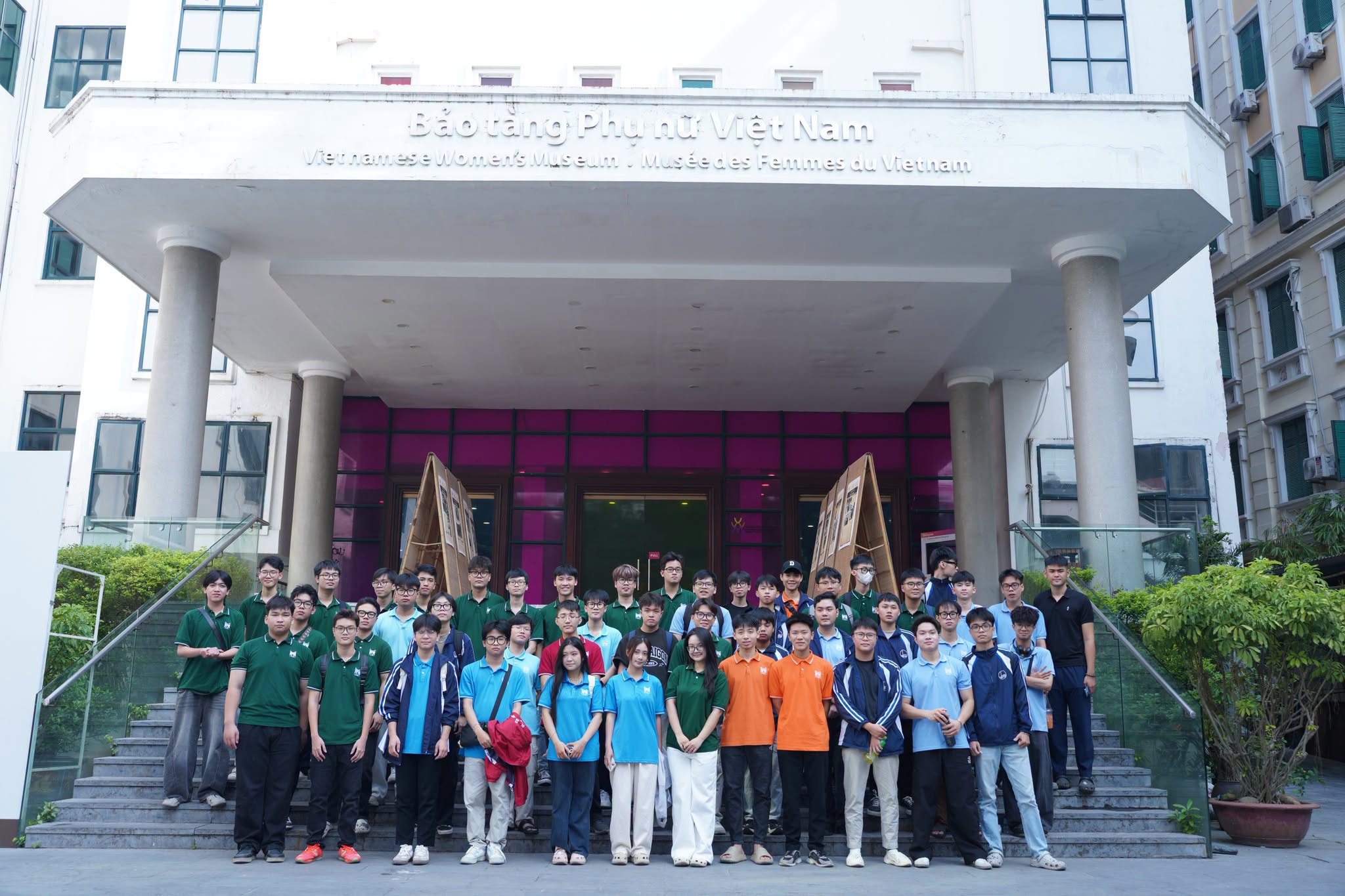 Moments from HSB students' visit to the Vietnamese Women's Museum