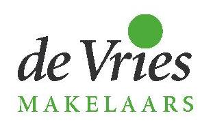 De Vries Makelaars logo