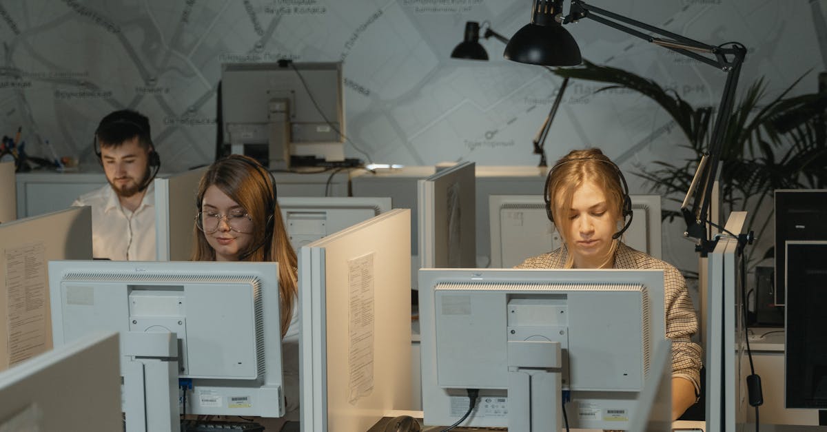 AI agents and chatbots: how autonomy separates two conversational paradigms
