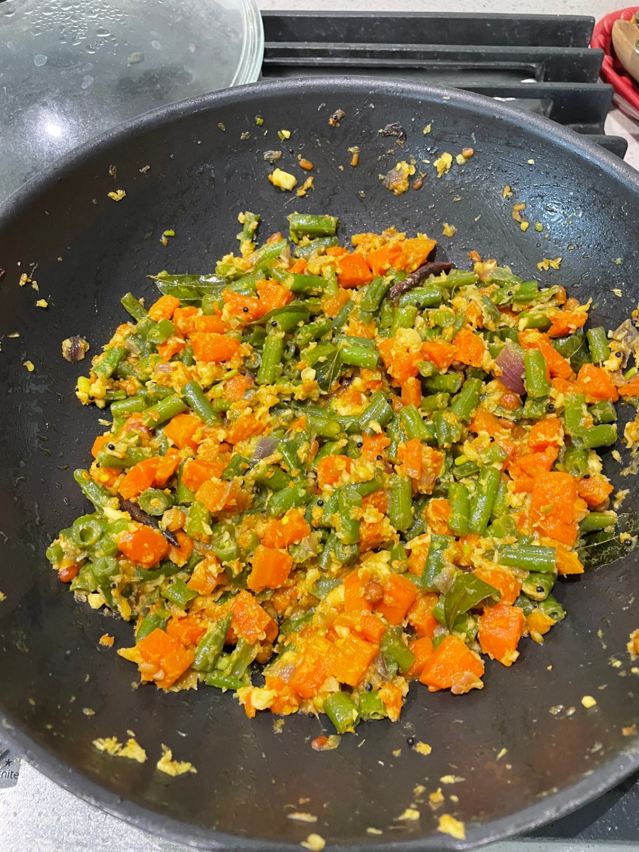 Beans Carrot Poriyal | Beans Carrot Thoran