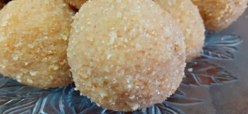 Choorma laddoo