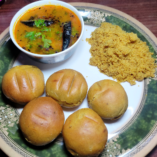 Dal Baati Churma/Rajasthani platter