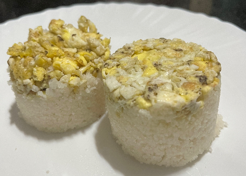 Egg and rice steam cake/puttum muttayum