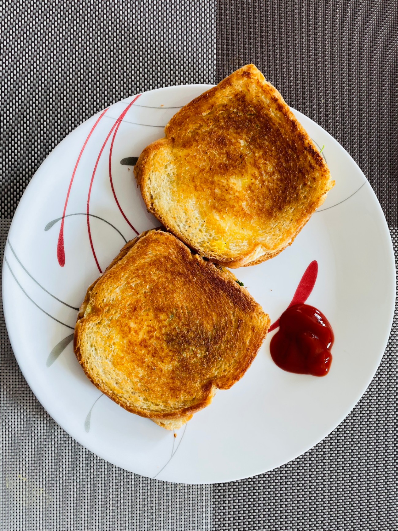 Grilled Egg-Mayo Sandwich