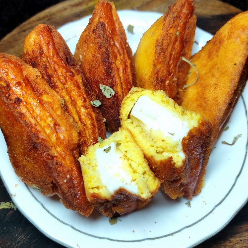 Paneer pakora/Indian cottage cheese Fritters