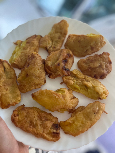 Pazham pori/Kerala ripe banana fry