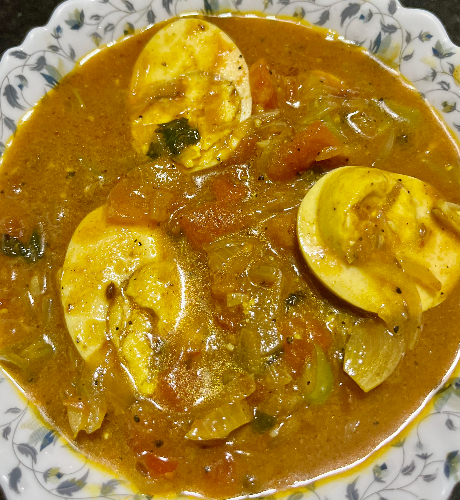 Pepper egg curry/kurumulagitta mutta curry