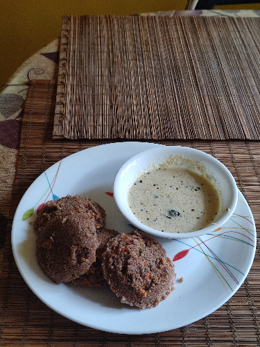 Ragi Idli (finger millet) 