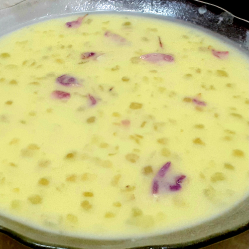 Sabudaana  kheer ( sago kheer )