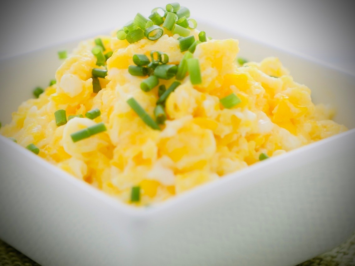 Scrambled eggs (French style)