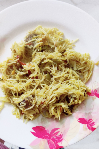 Shaiya biryani( biryani made of thin rava noodles)