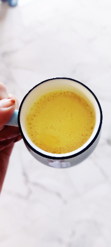 Turmeric milk/golden latte