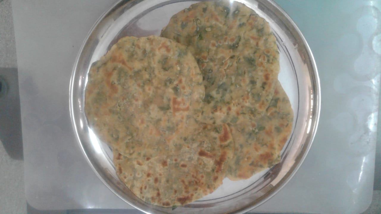 Methi Paratha/Fenugreek leaves Paratha