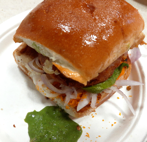 Vada Pao/ Potato fritter in bun