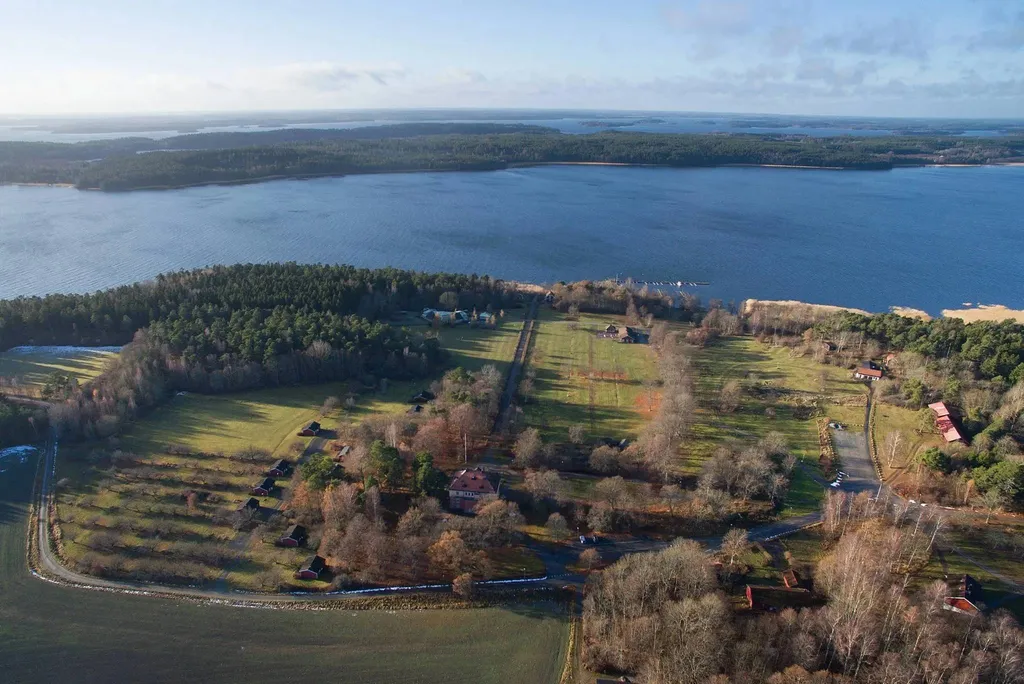 Bild på Härjarö Gård