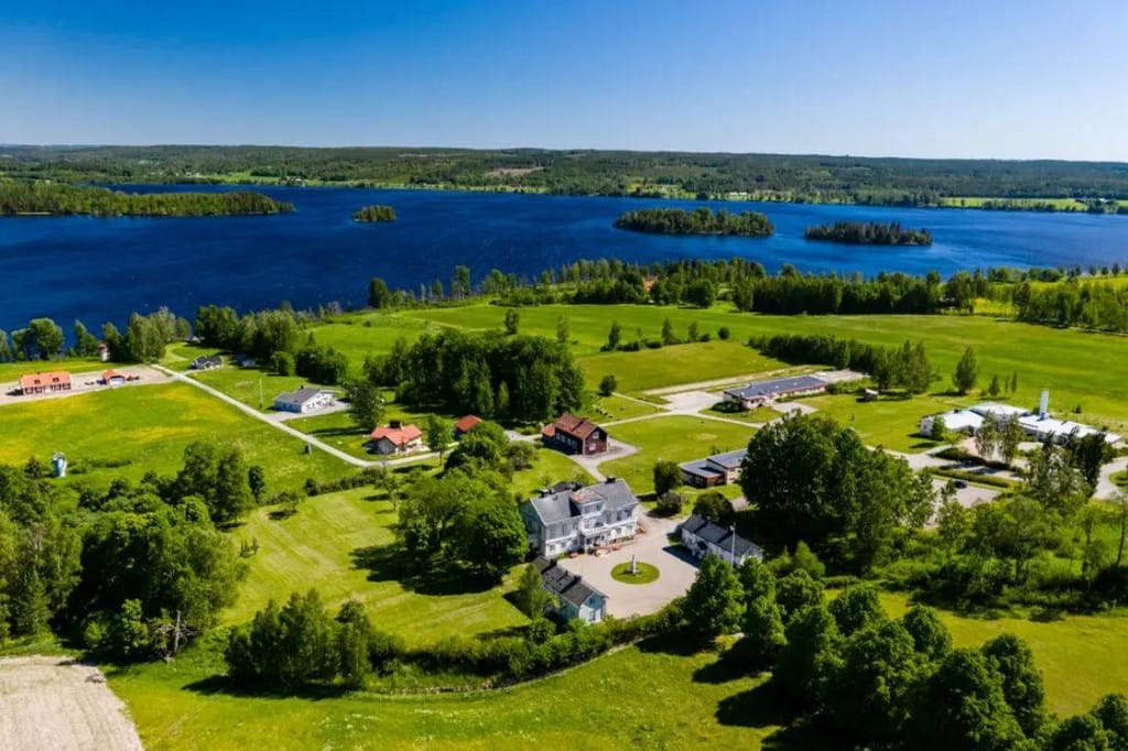 Bild på Åkerby Herrgård