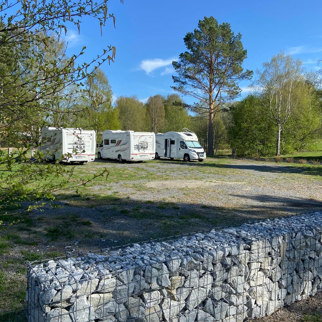 Bild på Vackra Brons Nattparkering