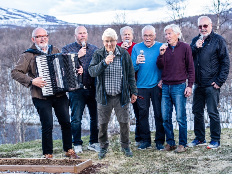 Allsang med Visegruppa Røst fra Ålen
