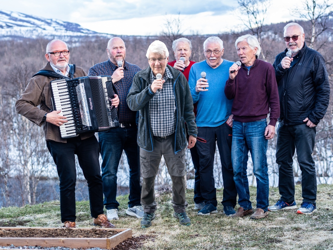 Allsang med Visegruppa Røst fra Ålen