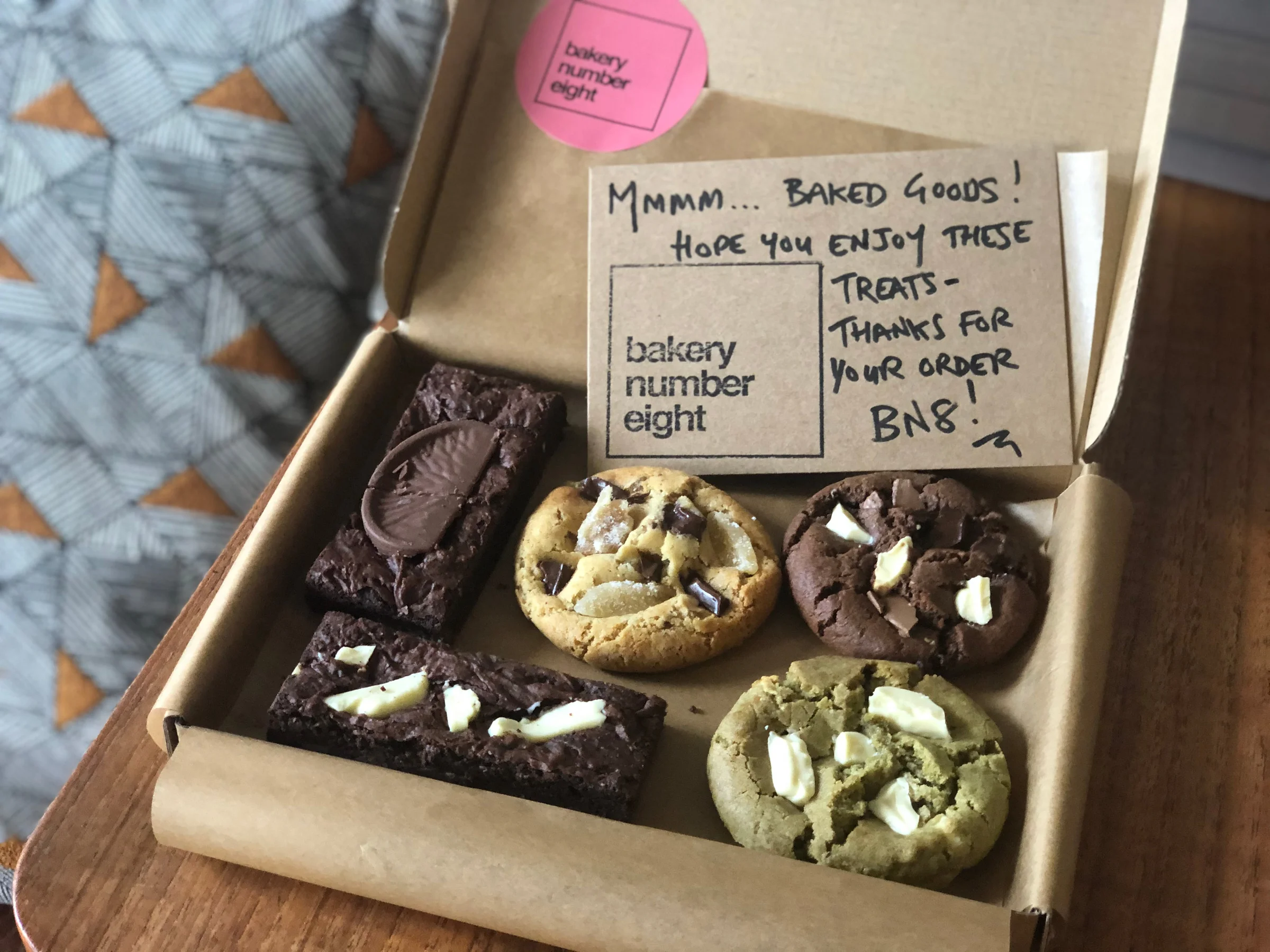 Tasting Selection Gift Box: Brownies & Cookies