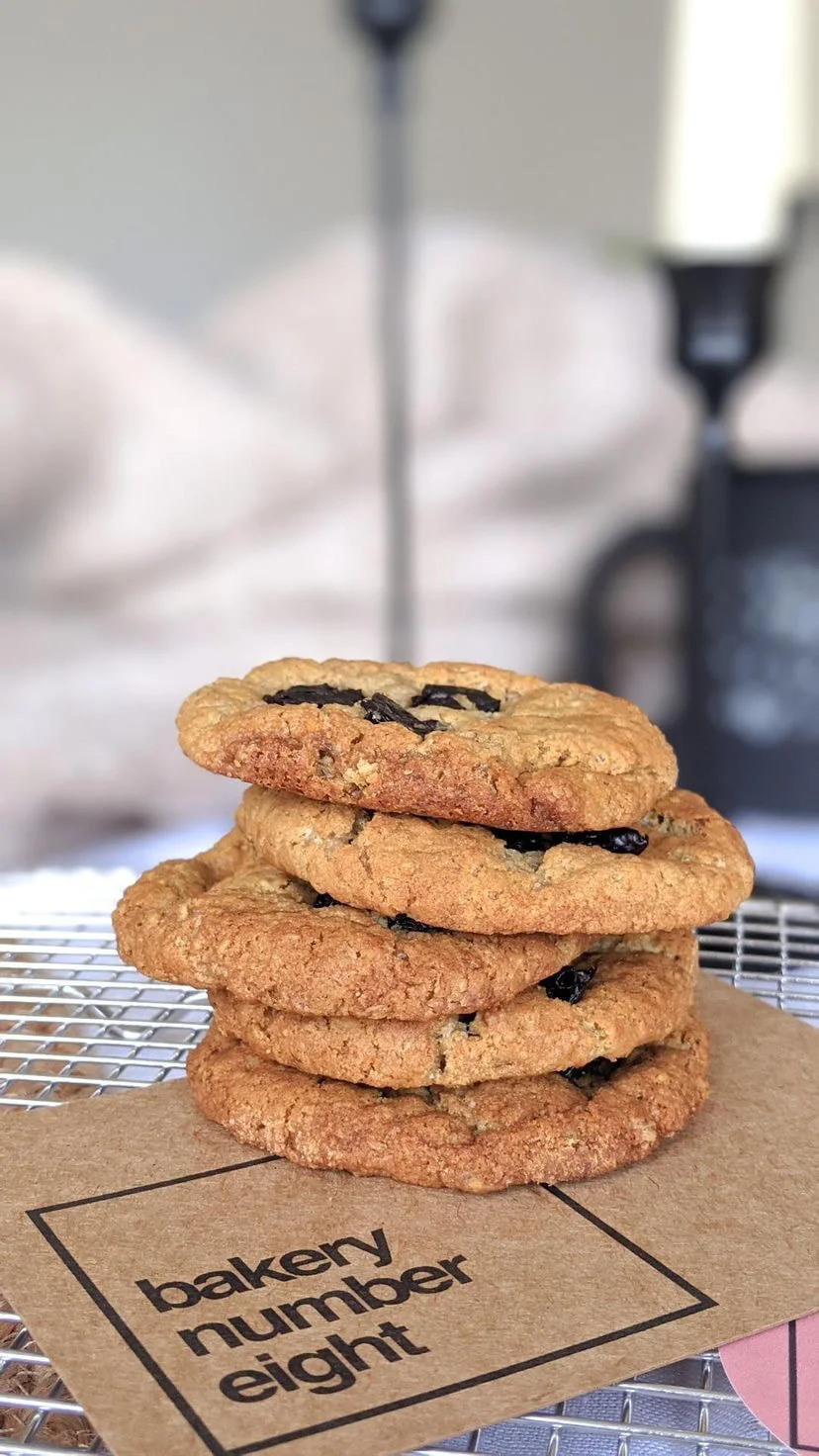 Mixed Box: Sour Cherry, Double Chocolate (Vegan)