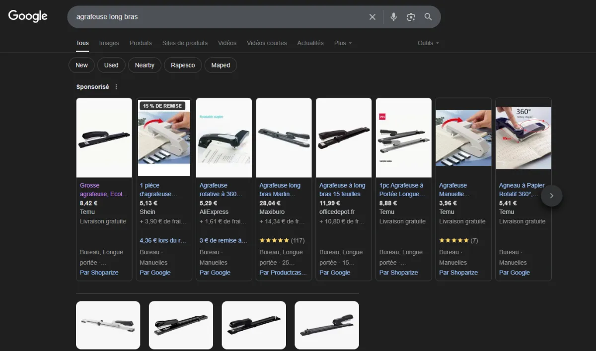 Agrafeuse à bras long pour relier un ebook imprimé