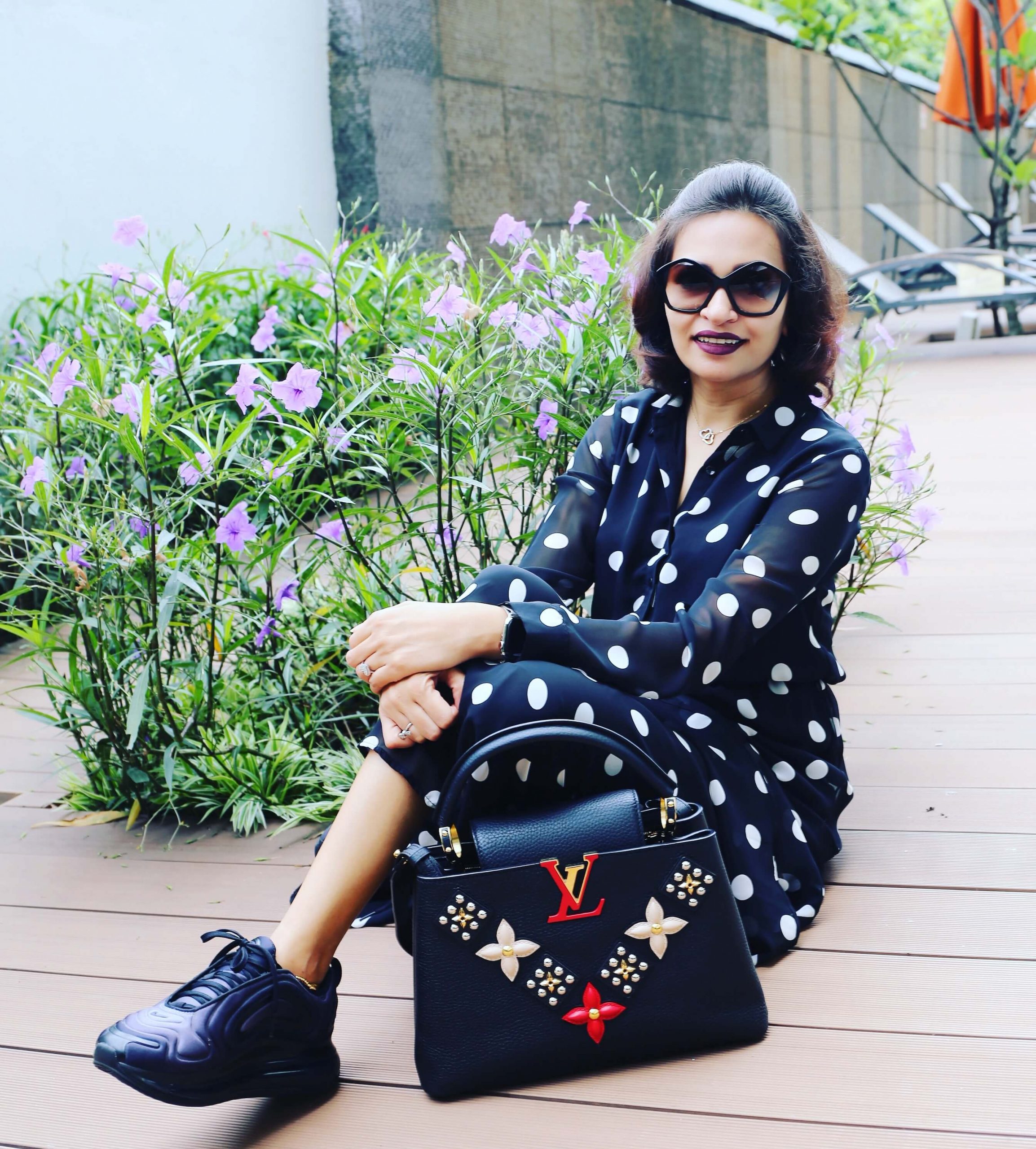 Casual Clothing For Women black dress with louse vutton bag and borna