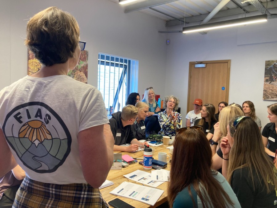 555915055_1187061896783957_4036349687443808924_n