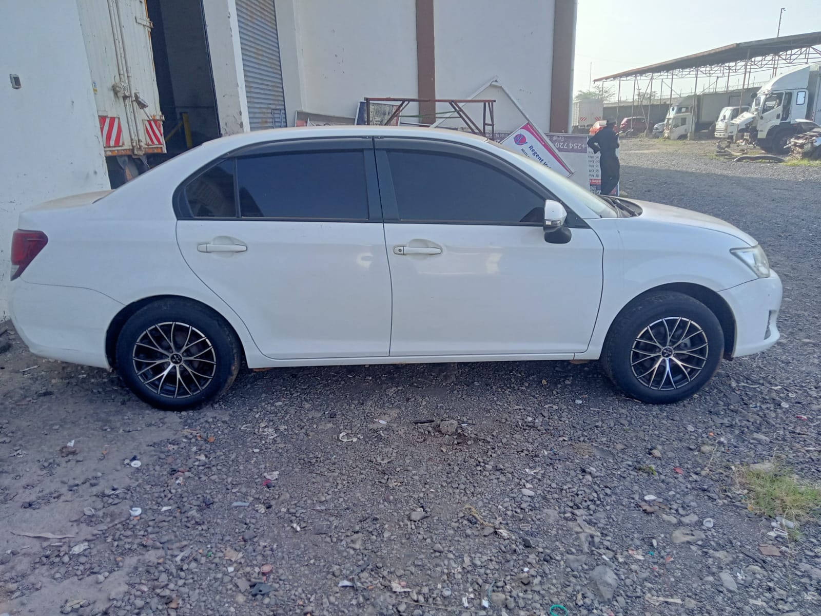 TOYOTA AXIO