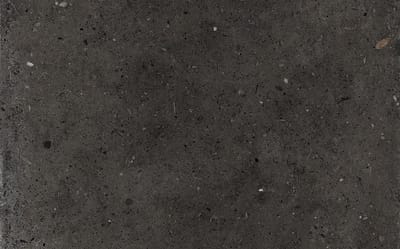 STONE BLACK