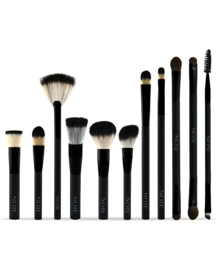 NOTE COSMETQIUE MAKE UP BRUSH SET