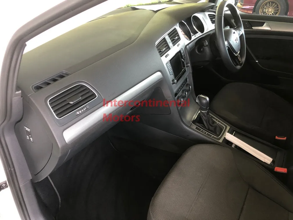2015 Volkswagen Golf 1.4 TSi (A) image thumbnail 14