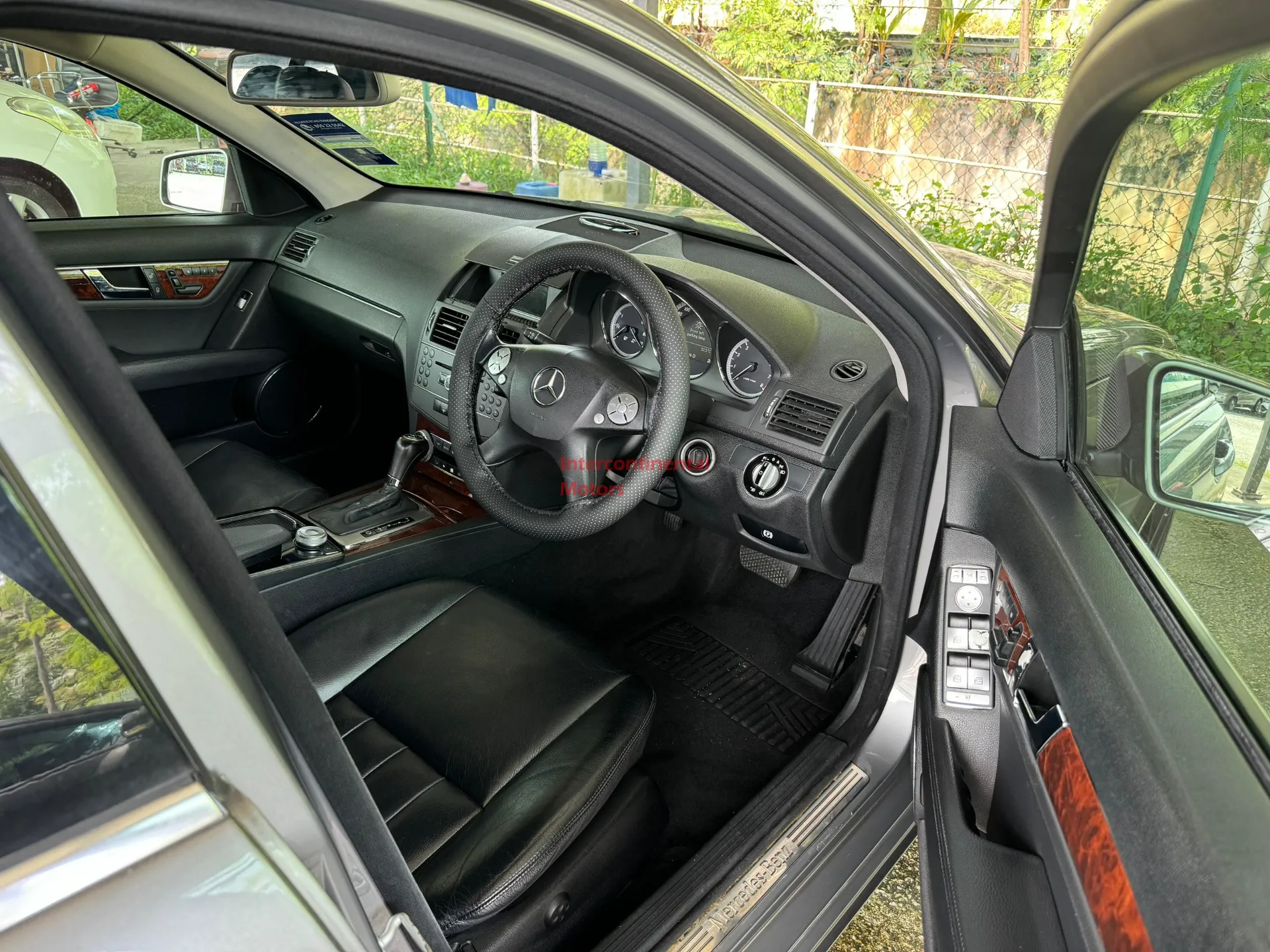 2010 Mercedes-Benz C200 1.8 CGi (A) image thumbnail 11
