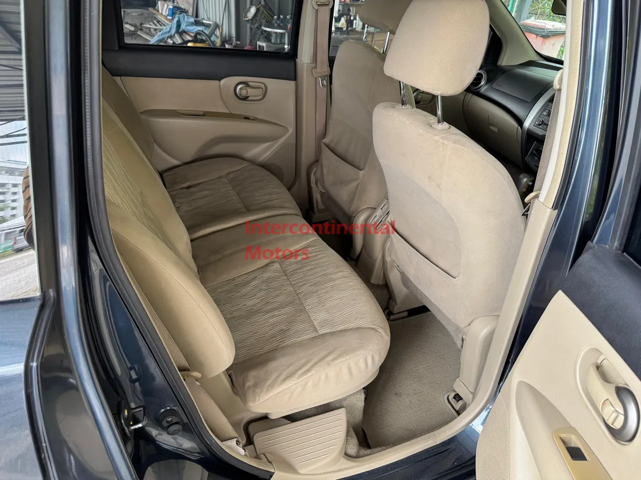 Thumbnail 12 of 2016 Nissan Grand Livina 1.6 (A) image