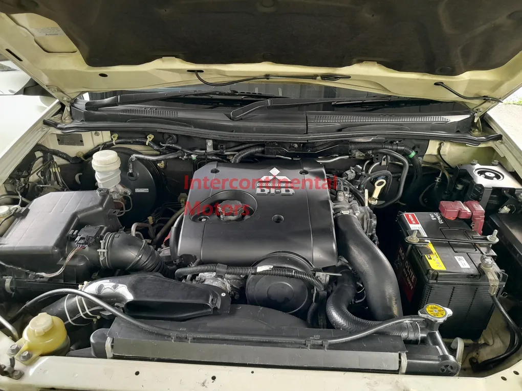 2012 Mitsubishi Pajero Sport 2.5 GL 4X2 (A) image thumbnail 15