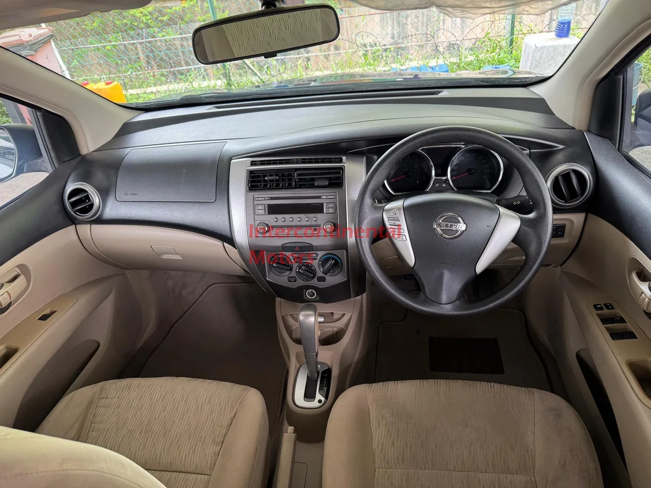 Thumbnail 15 of 2016 Nissan Grand Livina 1.6 (A) image