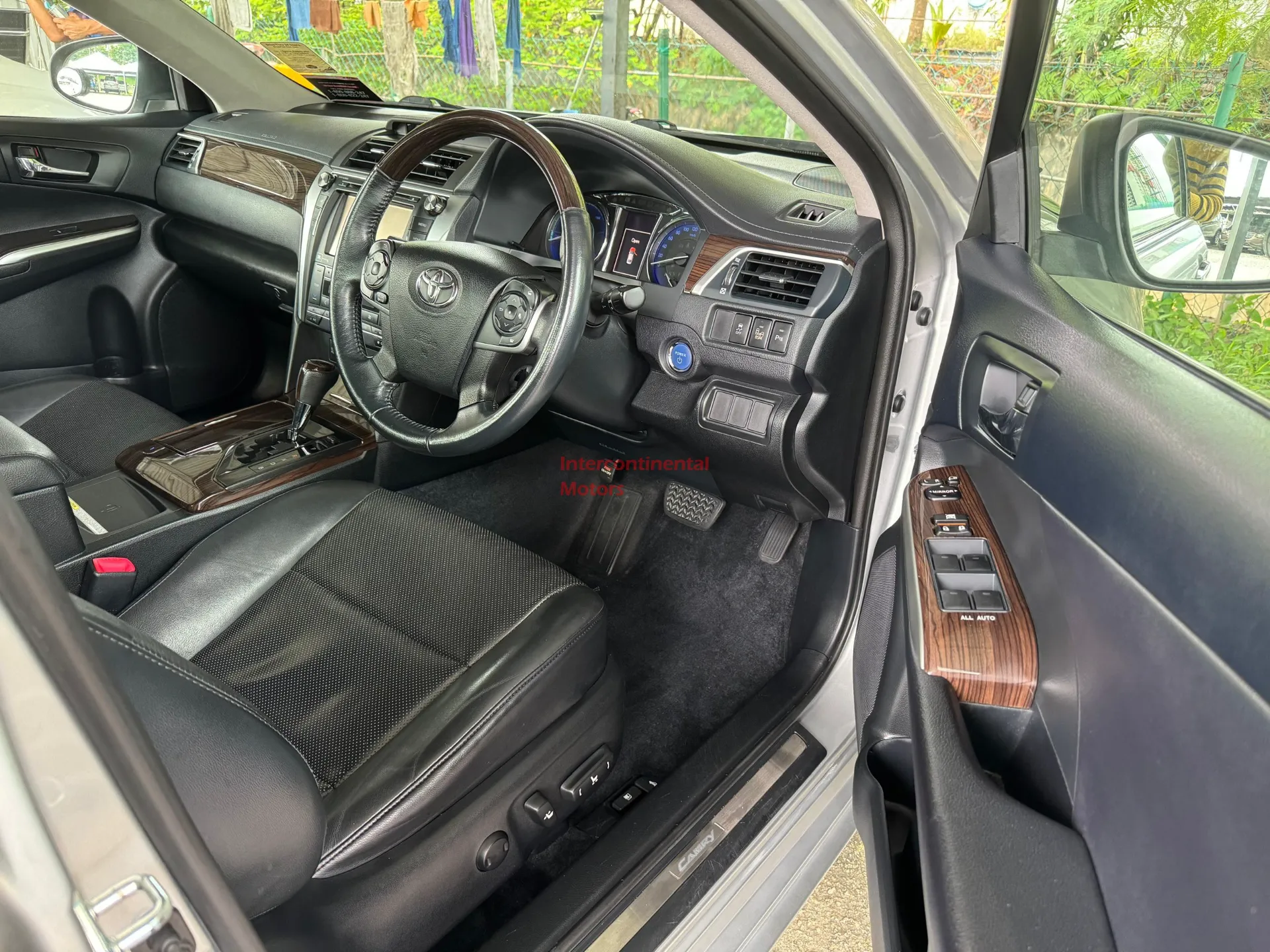 2015 Toyota Camry 2.5 Hybrid (A) image thumbnail 6
