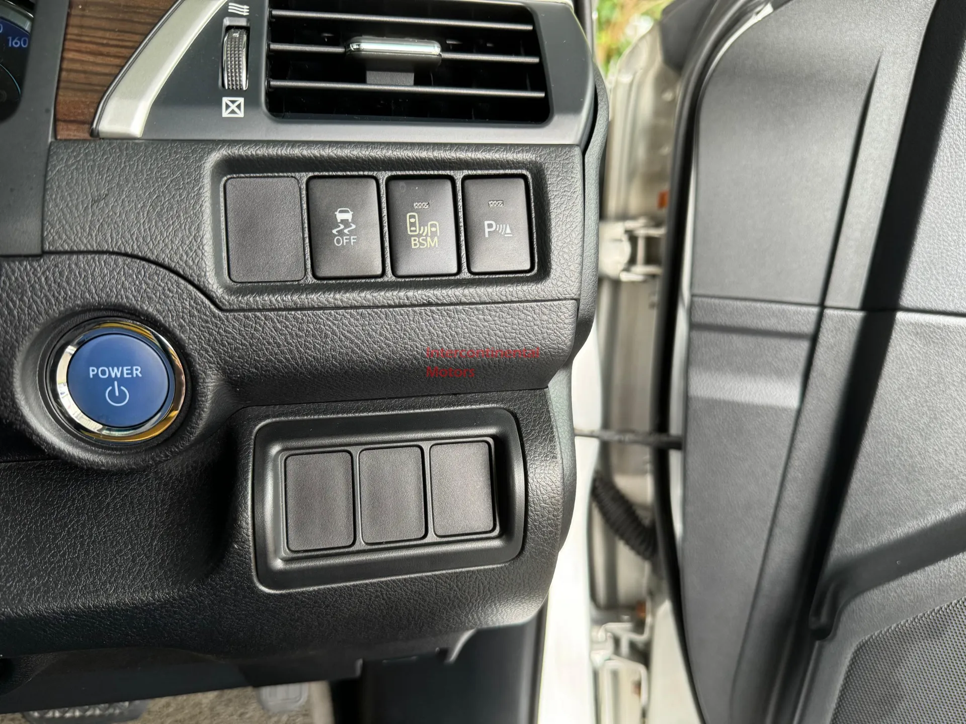 2015 Toyota Camry 2.5 Hybrid (A) image thumbnail 19