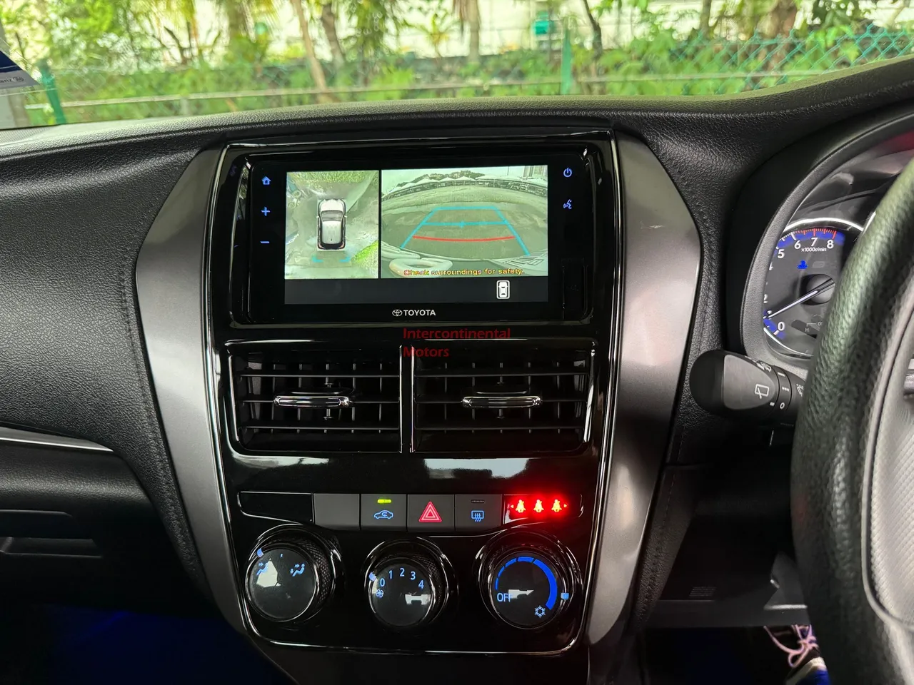 Thumbnail 10 of 2021 Toyota Yaris 1.5 E image