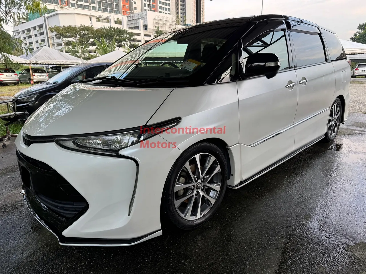 Thumbnail 2 of 2016 Toyota Estima 2.4 Premium-G image