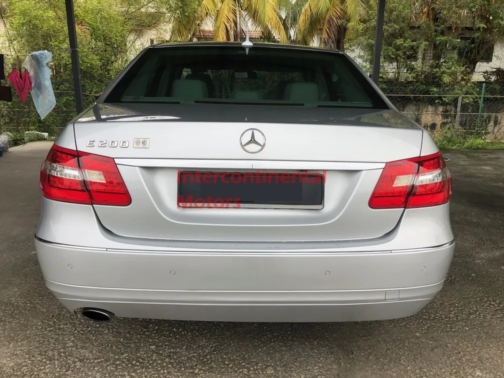 2012 Mercedes-Benz E200 CGi 1.8 (A) image thumbnail 4
