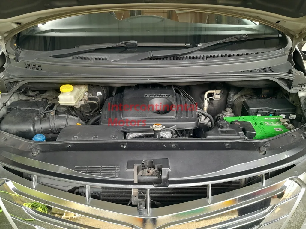 2016 Hyundai Grand Starex Royale 2.5 (A) image thumbnail 8