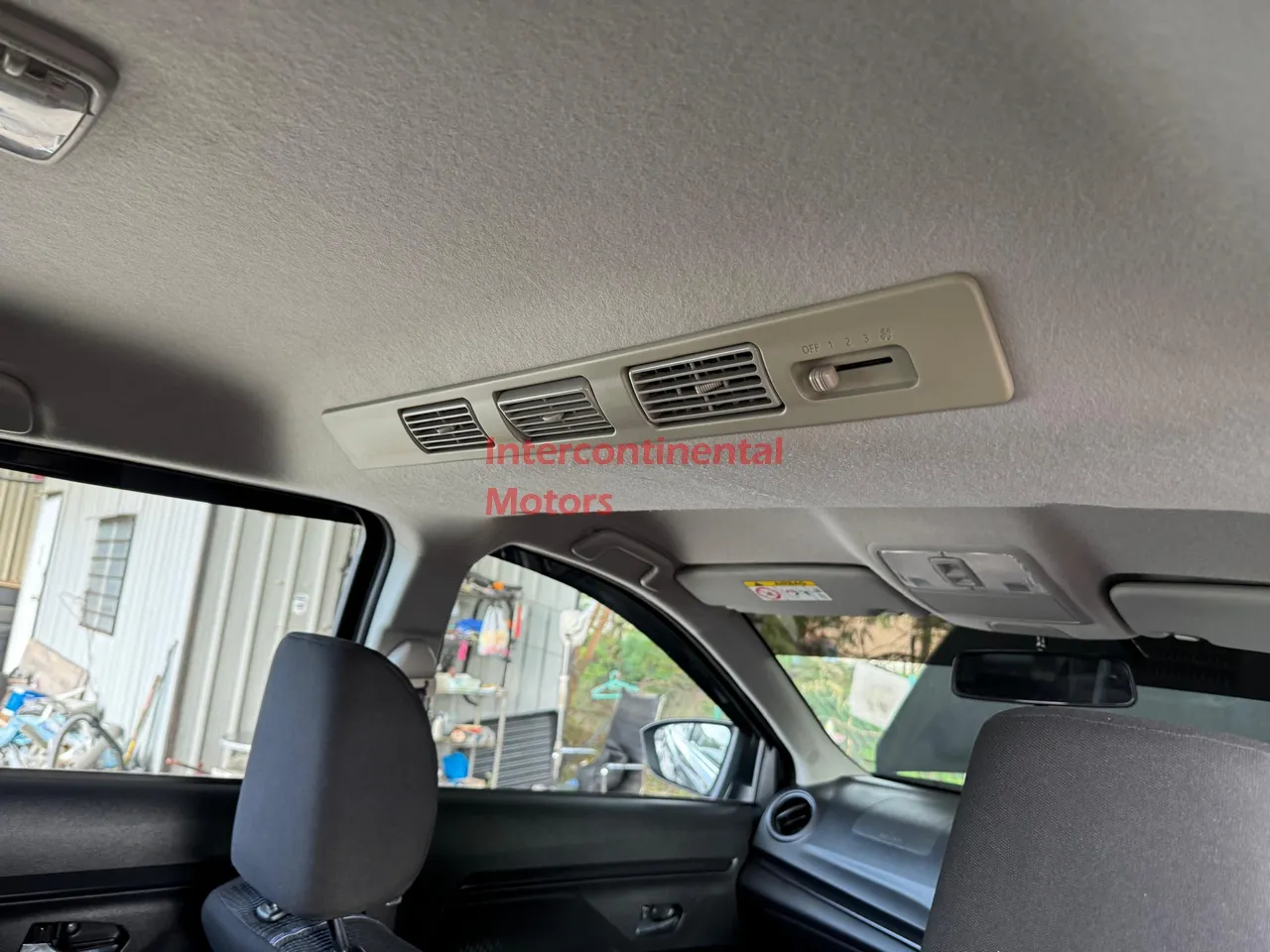 Thumbnail 12 of 2019 Perodua Aruz 1.5 X image