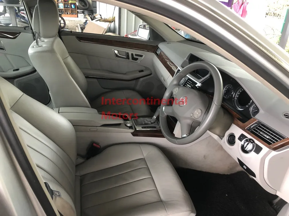 2012 Mercedes-Benz E200 CGi 1.8 (A) image thumbnail 7