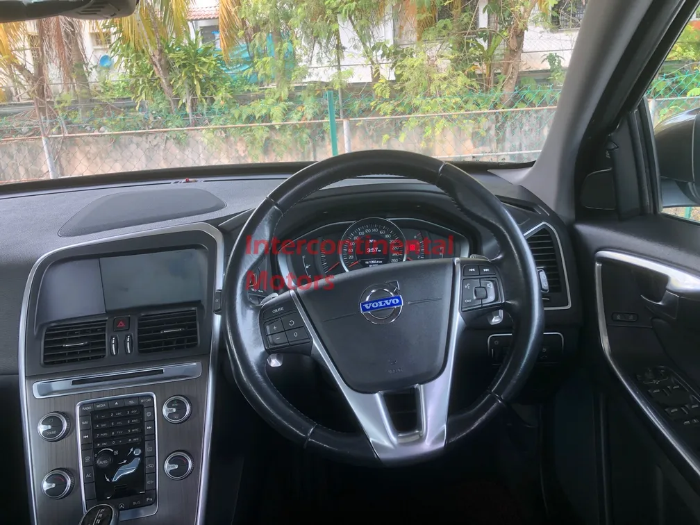 2015 Volvo XC60 T5 E-Drive 2.0 (A) image thumbnail 12