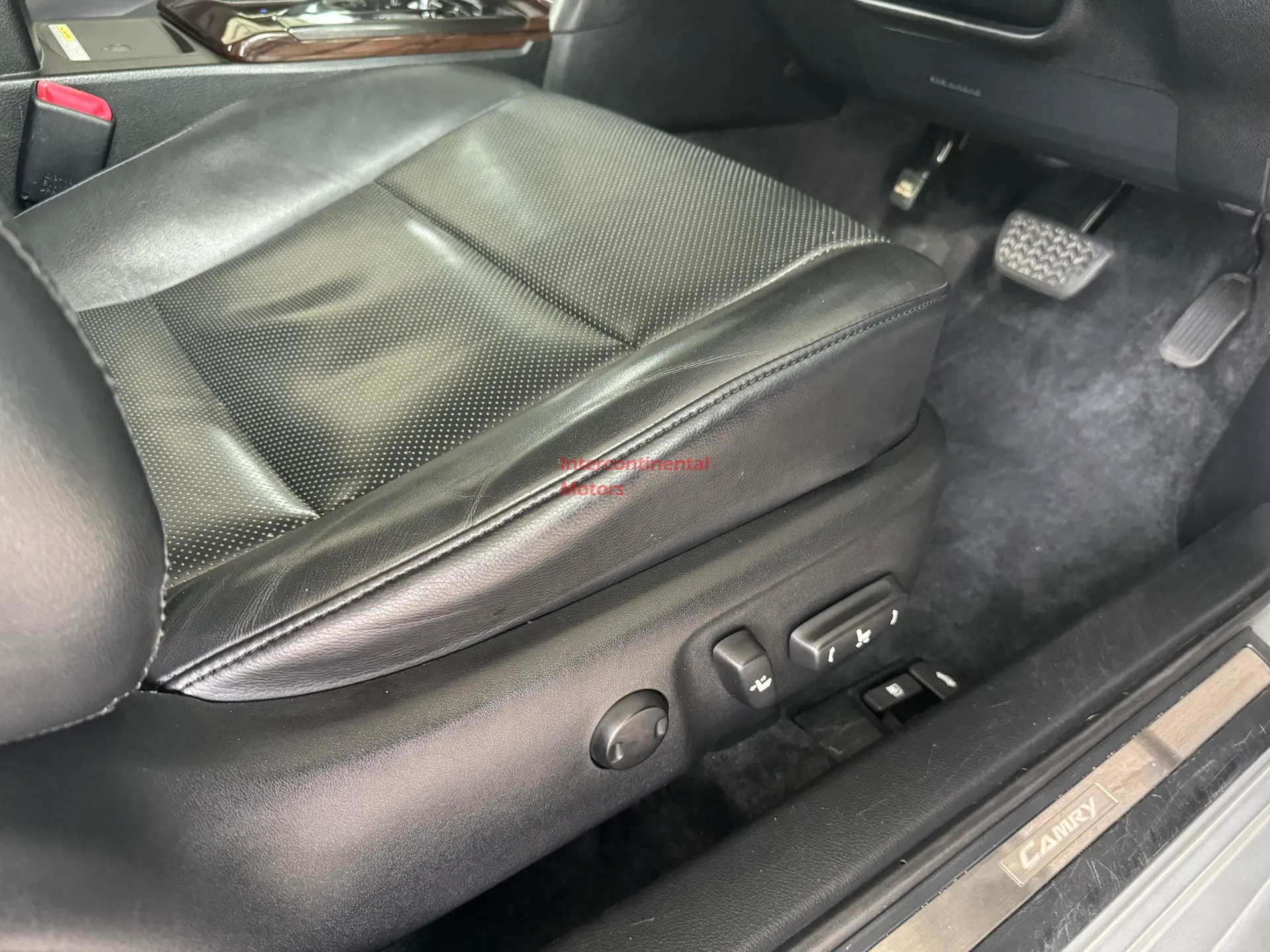 2015 Toyota Camry 2.5 Hybrid (A) image thumbnail 7