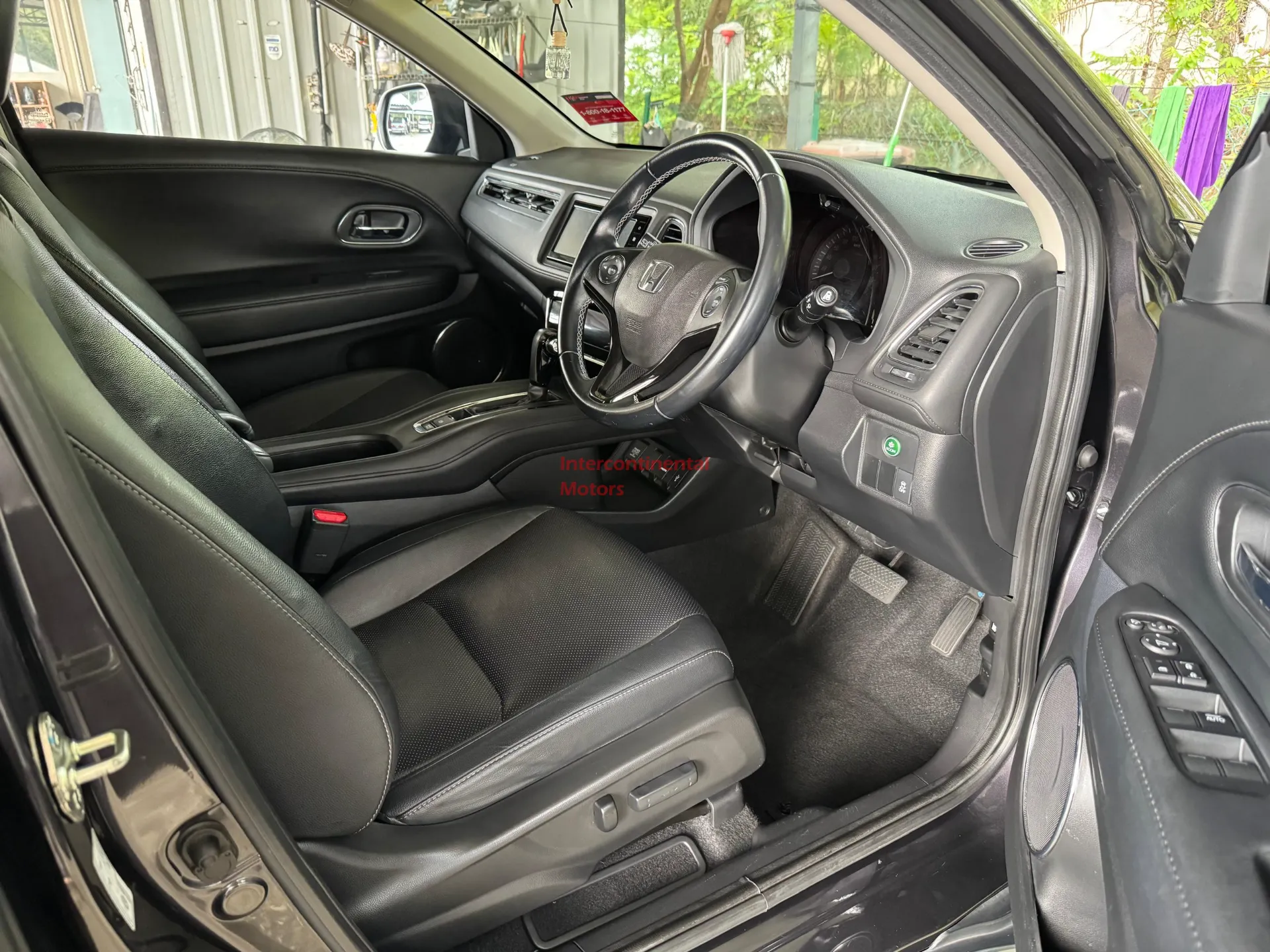 2020 Honda HR-V 1.8 V thumbnail 8