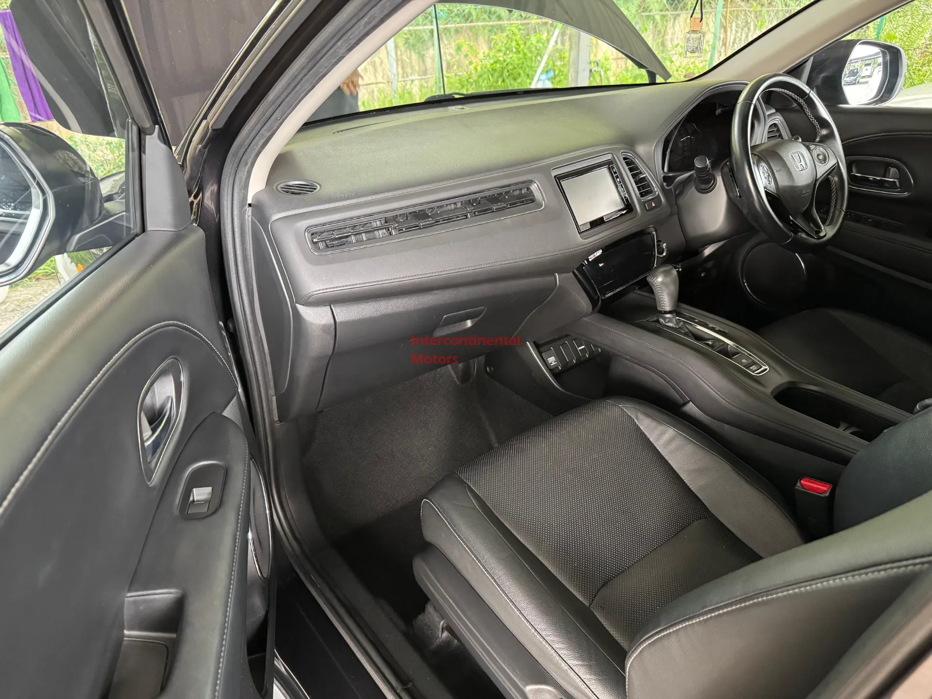 2020 Honda HR-V 1.8 V thumbnail 14